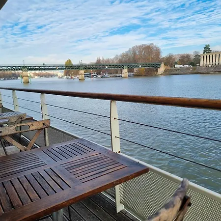 Exigehome-large Houseboat With Rooftop&spa Near Paris-céline Dion